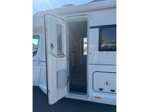 2.0 BlueHDi 335 Chassis Cab 2dr Diesel Manual L3 Euro 6 (s/s) (160 ps)