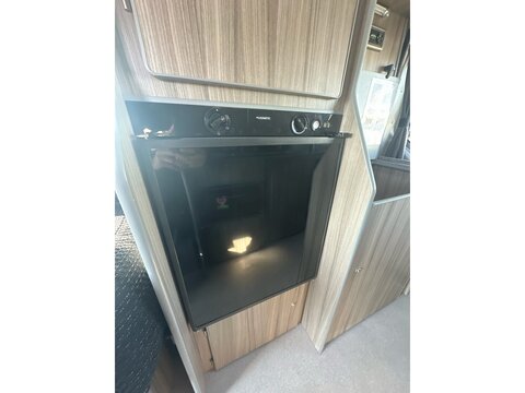 2.0 TDCi 310 Trend Panel Van 5dr Diesel Manual L2 H2 (157 g/km, 104 bhp)