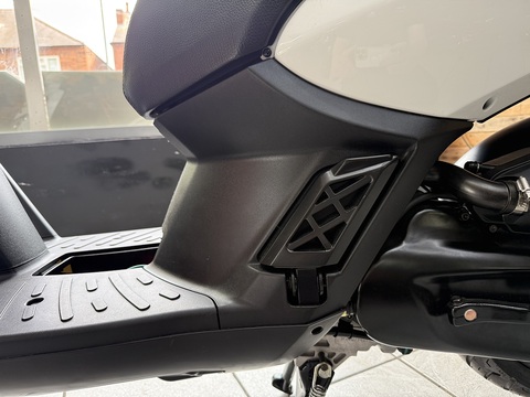 50 50 SCOOTER AUTOMATIC PETROL