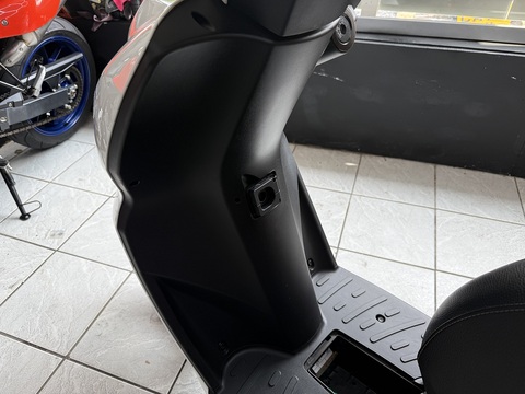 50 50 SCOOTER AUTOMATIC PETROL