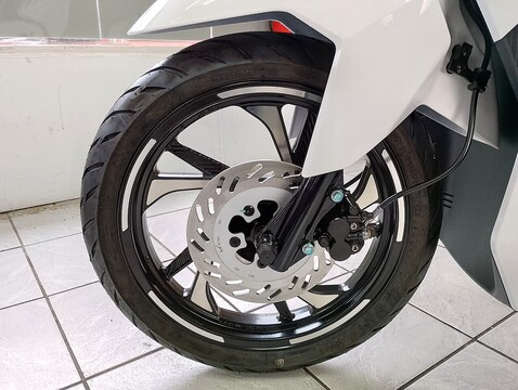 125 125 SCOOTER AUTOMATIC PETROL