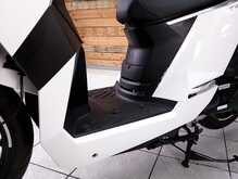 Peugeot Tweet 125 125 