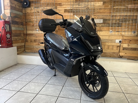 125 SCOOTER 125 AUTOMATIC PETROL