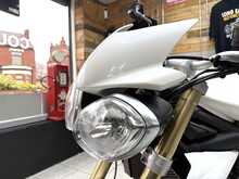 Triumph Street Triple 675  