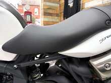 Triumph Street Triple 675  