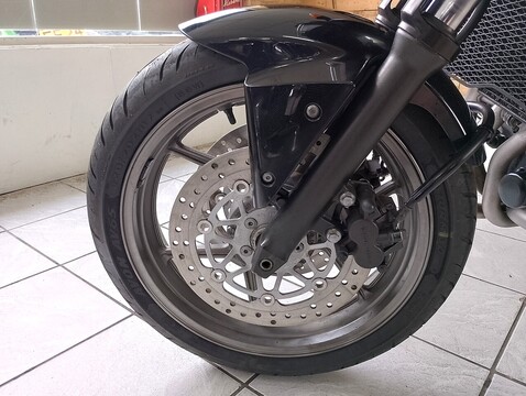 750 Naked Manual Petrol