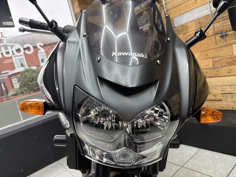 750 Naked Manual Petrol