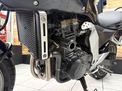 750 Naked Manual Petrol