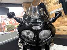 Triumph Sprint ST 955  