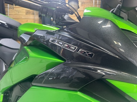 Sports Tourer 1000 Sports Tourer Manual Petrol