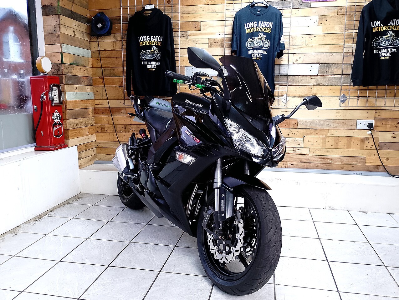 Kawasaki 1000 ABS Sports Tourer