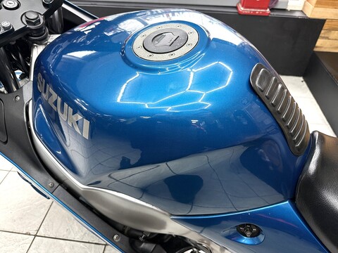 600 Sports Tourer Petrol