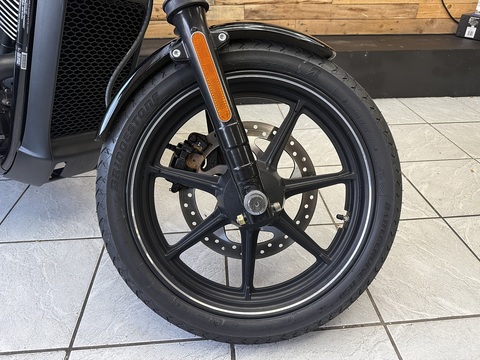 750 XG Custom Cruiser