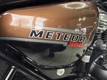 Royal Enfield Meteor 350  