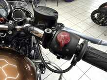 Royal Enfield Meteor 350  