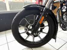 Royal Enfield Meteor 350  