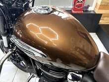 Royal Enfield Meteor 350  