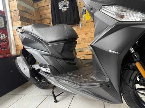 125 AC Scooter Petrol CVT Euro 5 (10 ps)