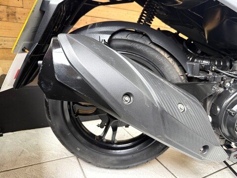 125 AC Scooter Petrol CVT Euro 5 (10 ps)