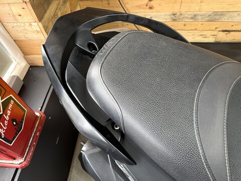 125 AC Scooter Petrol CVT Euro 5 (10 ps)