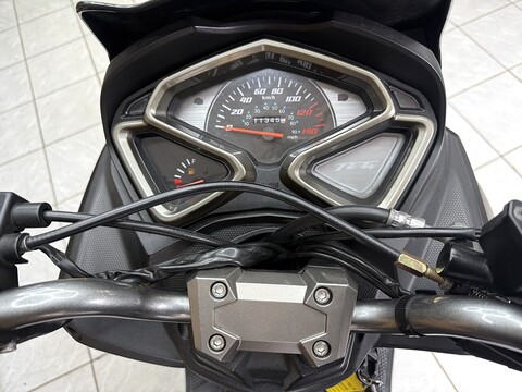 125 AC Scooter Petrol CVT Euro 5 (10 ps)