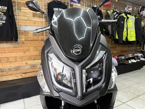 125 AC Scooter Petrol CVT Euro 5 (10 ps)