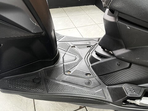 125 AC Scooter Petrol CVT Euro 5 (10 ps)