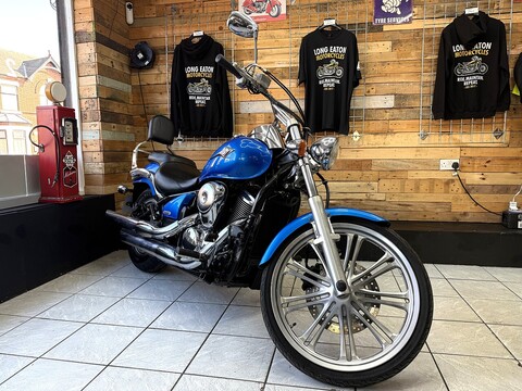 900 Custom Cruiser Manual Petrol