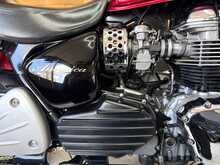 Triumph Bonneville America  