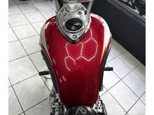 Triumph Bonneville America  