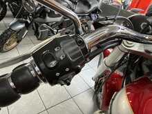 Triumph Bonneville America  