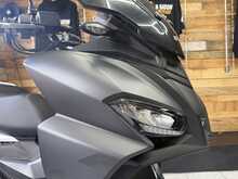 Aprilia SR GT 125  