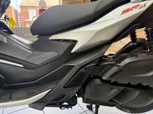 Aprilia SR GT 125  