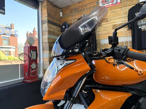 650 Naked Petrol Manual (72 ps)