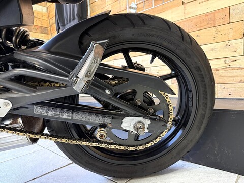 650 Naked Petrol Manual (72 ps)