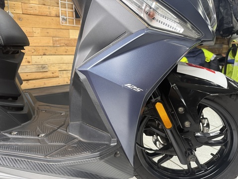 125 AC Scooter