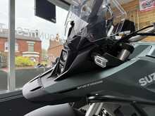 Suzuki V-Strom 800 RE 