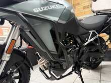 Suzuki V-Strom 800 RE 