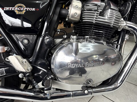 650 Roadster/Retro