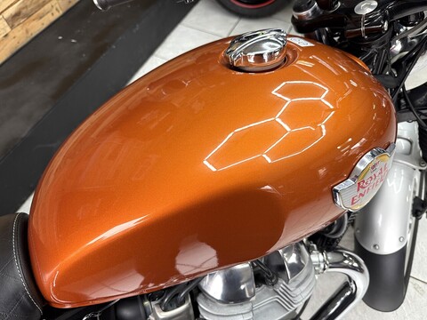 650 Roadster/Retro