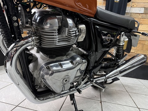 650 Roadster/Retro