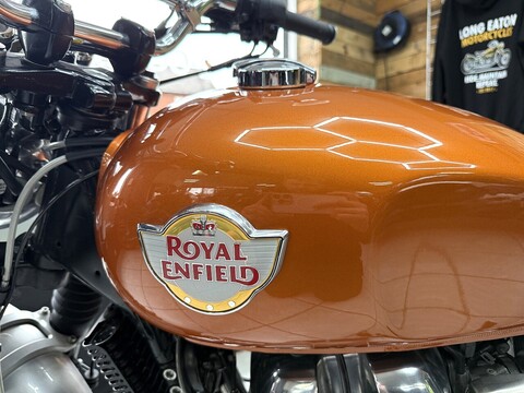 650 Roadster/Retro
