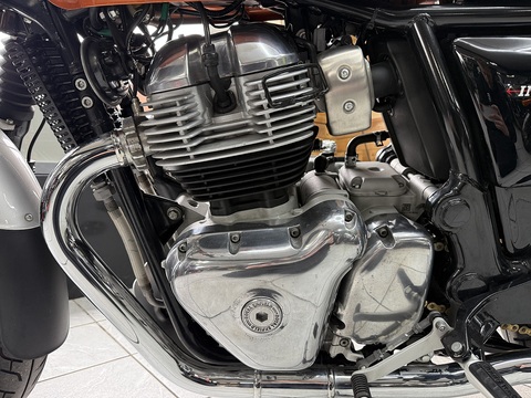 650 Roadster/Retro