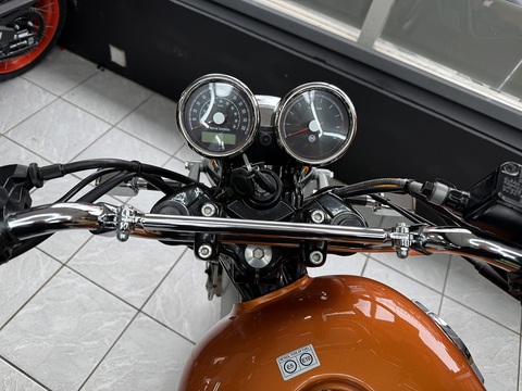650 Roadster/Retro