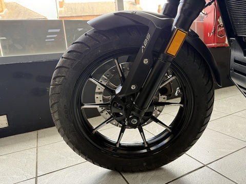 125 Custom Cruiser