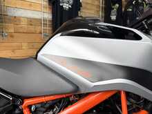 KTM 390 Duke  