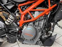 KTM 390 Duke  