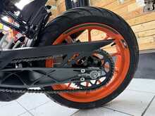 KTM 390 Duke  