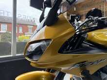 Yamaha FZS600  