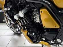 Yamaha FZS600  